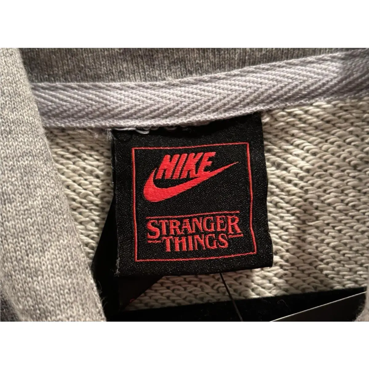 Nike clothing - IB5660-063 - IB5660-063 - Gray 3