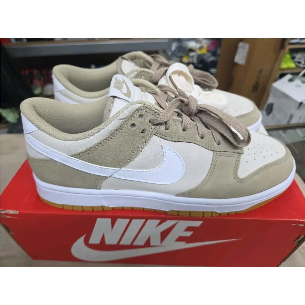 Nike shoes - Nike Dunk - Dunk - HQ1931-200 - Brown, Manufacturer: Hemp/Pale Ivory/Terra Blush/Gum Light Brown 0