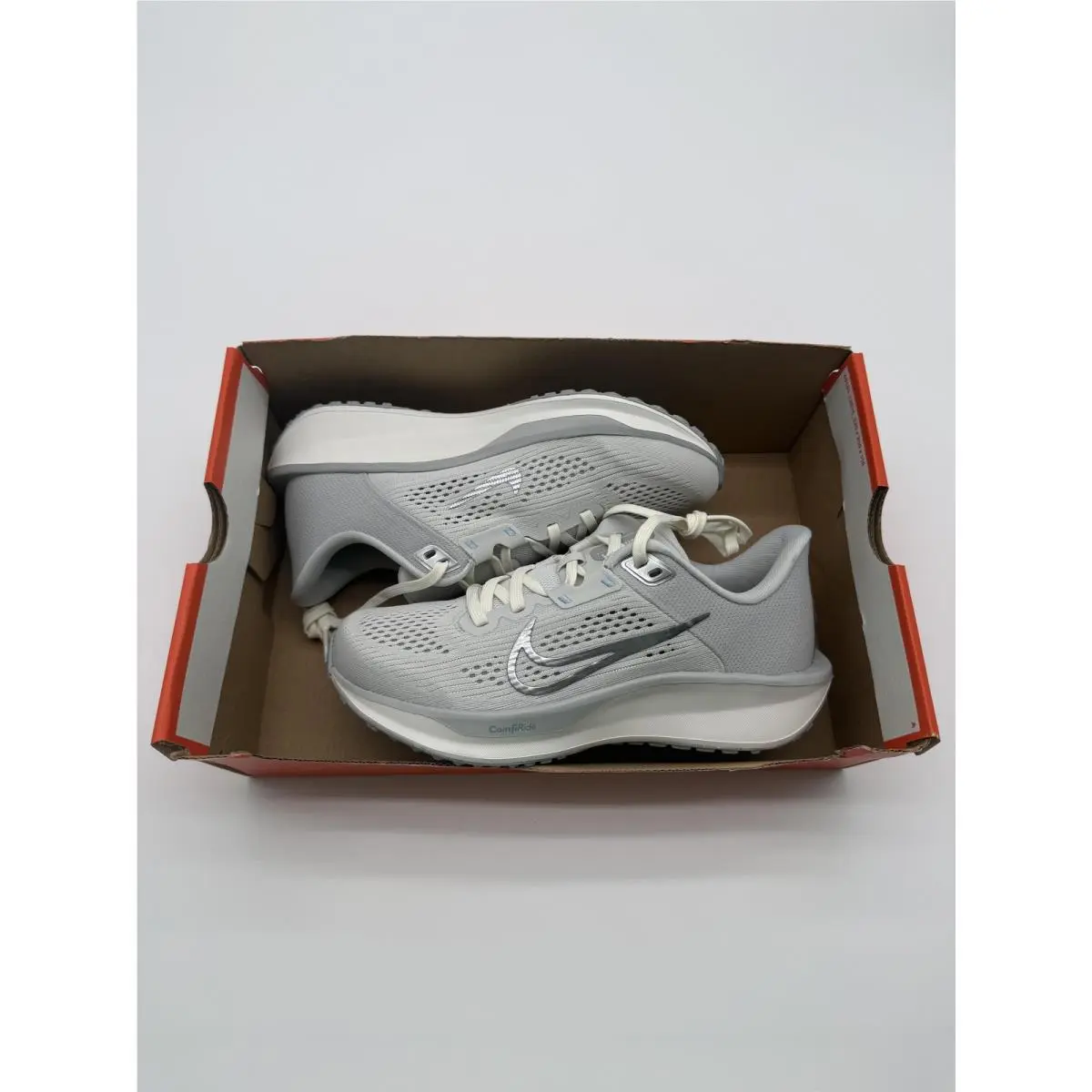 Nike Quest 6 Shoes Women`s Size 6 Gray Running Sneakers Comfort FD6034 007