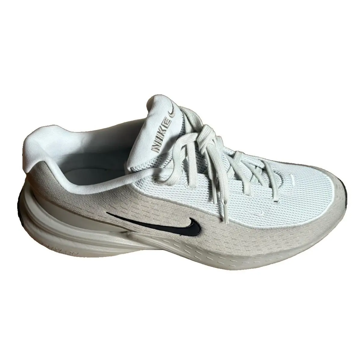 Nike Uplift SC Light Gray Men`s Sneakers Size 11.5