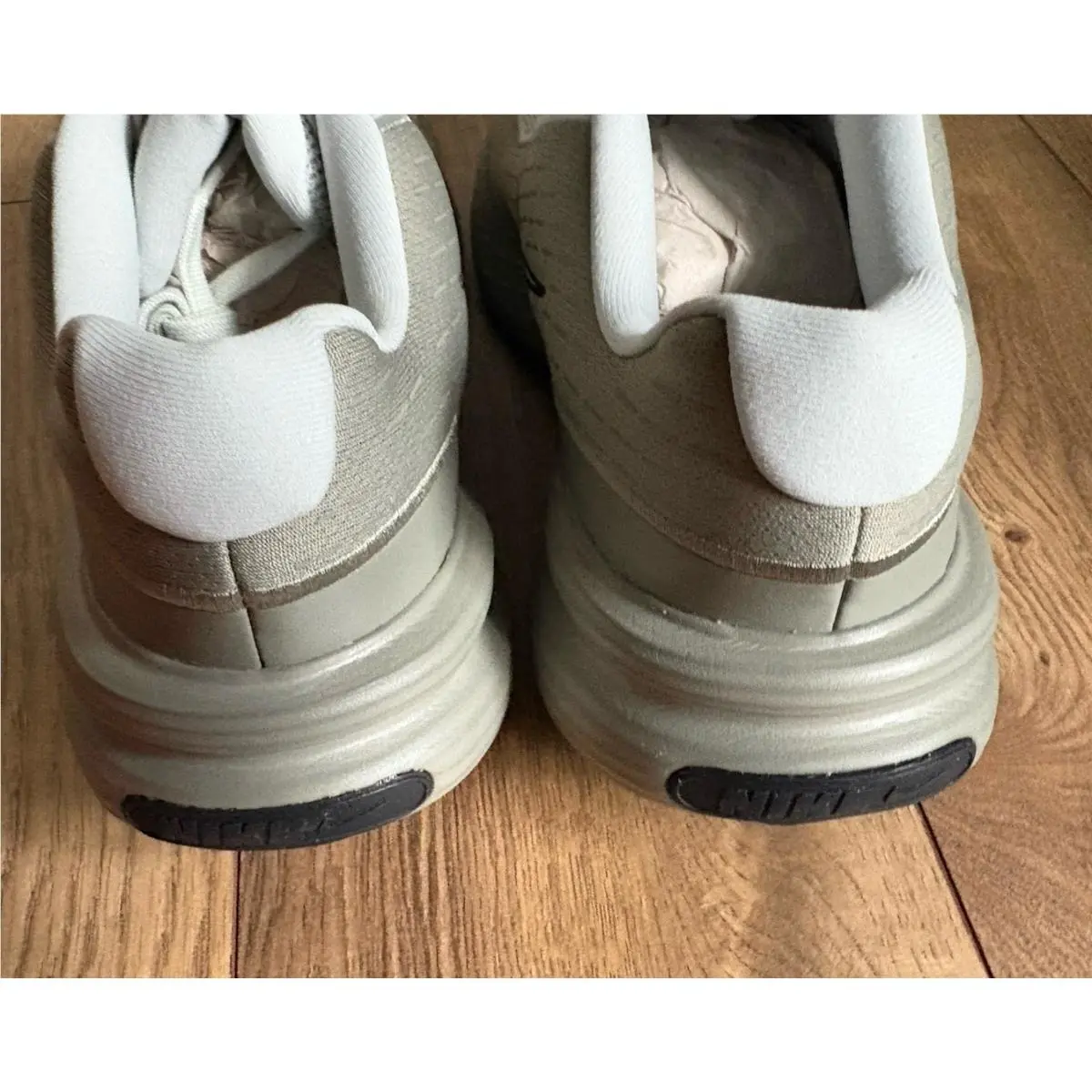 Nike shoes - Gray 3
