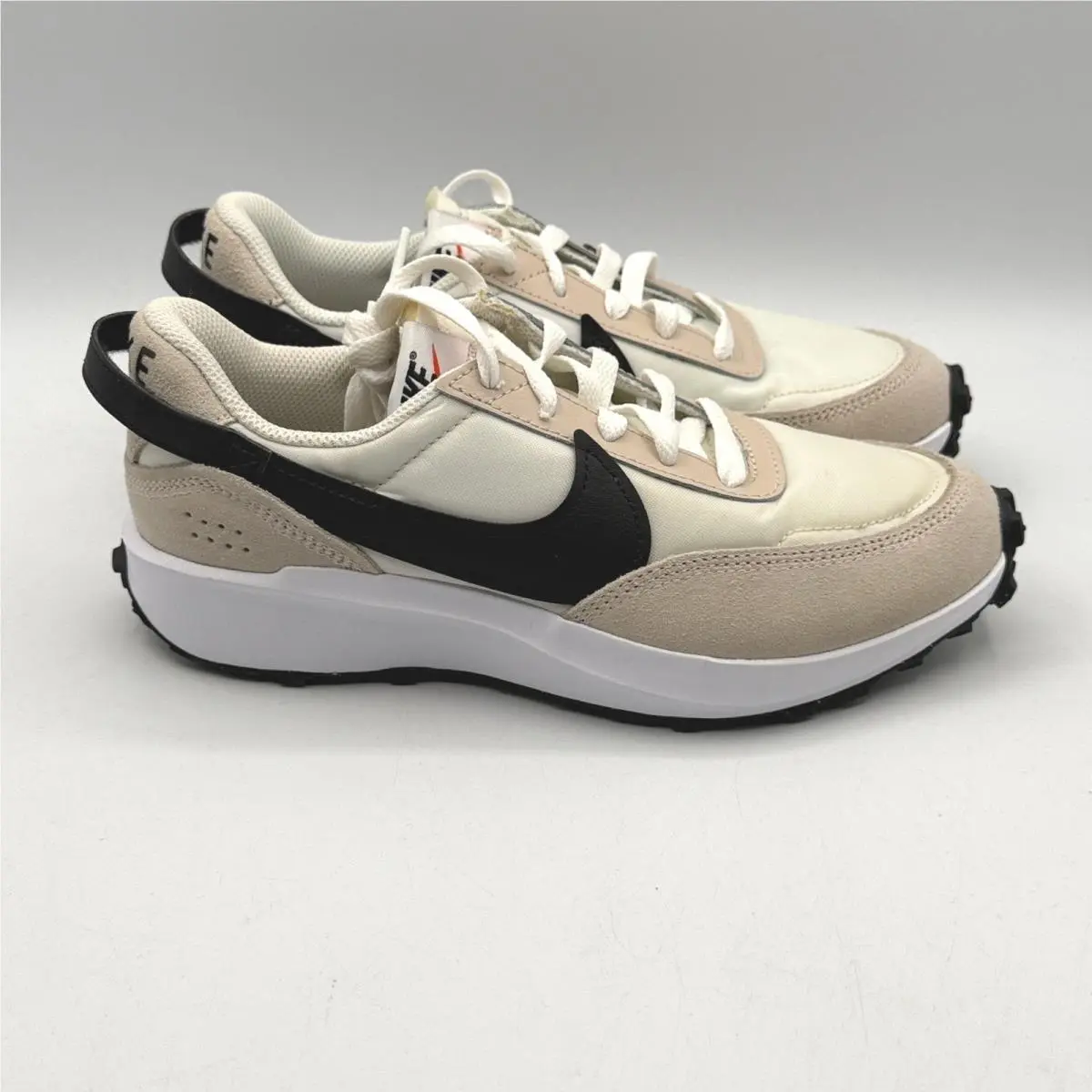 Nike Waffle Debut Women Size 6 Sanddrift Black Phantom White DH9523-102