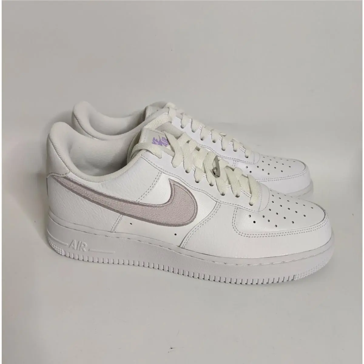 Air Force 1 Womens Size 10 Lilac Photon Dust  DN5056-100 by Nike