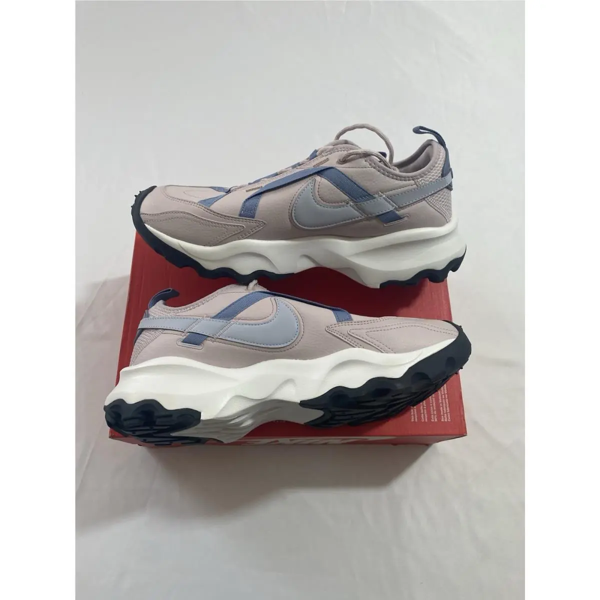 Nike shoes - Nike TC 7900 - DD9682-002 - Gray (UPC: 0196975600250) 2