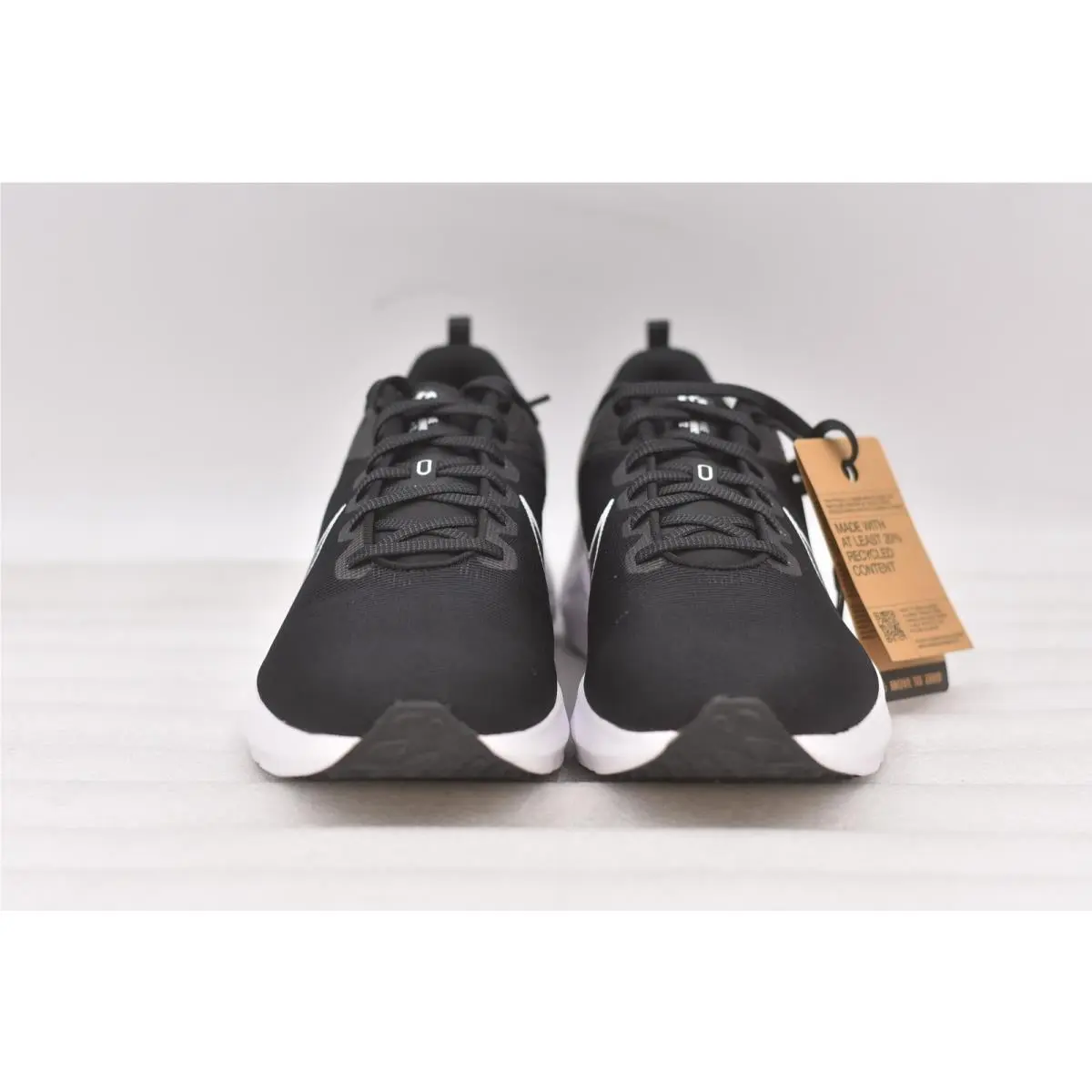 Nike shoes - Black (UPC: 195869167794) 0