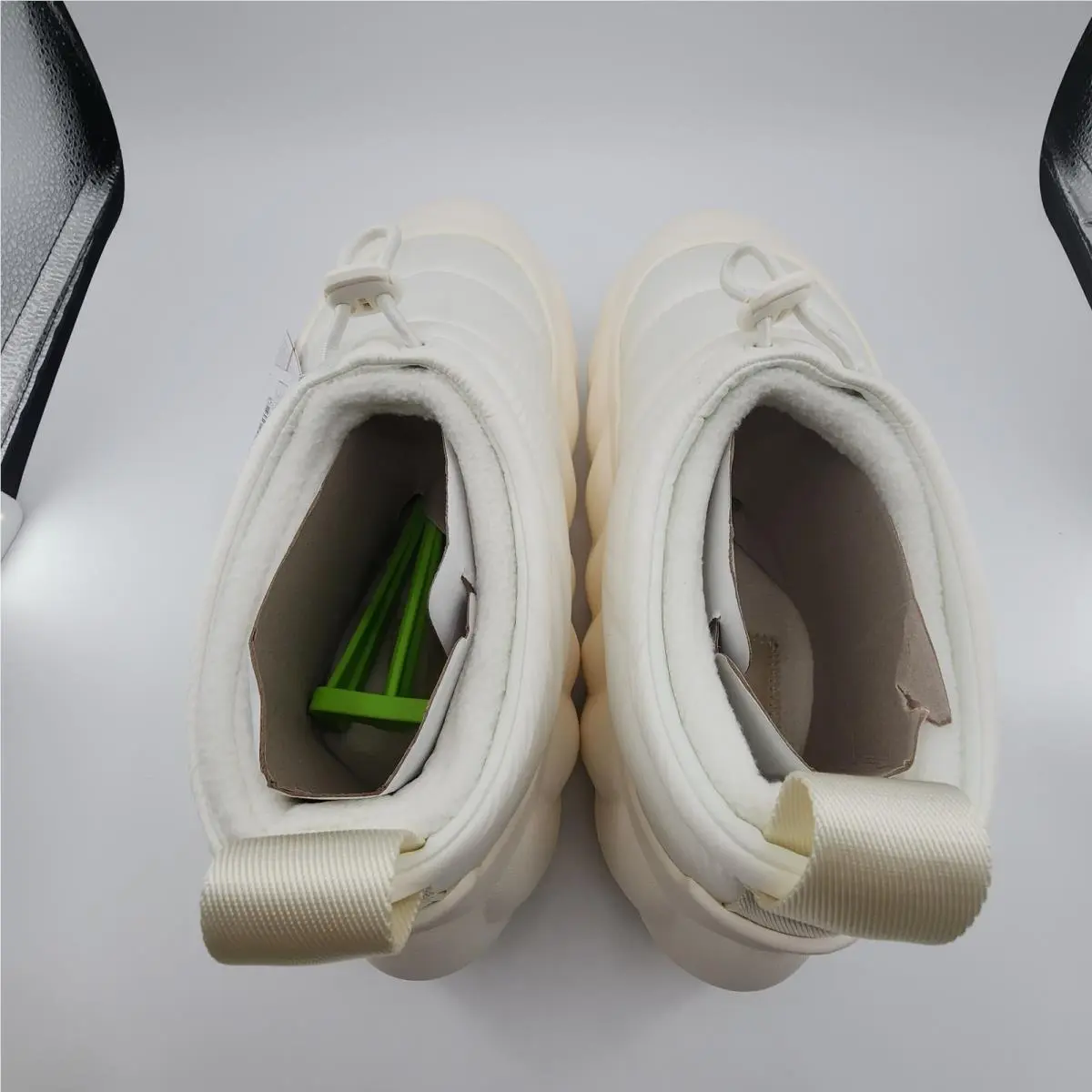 Crocs shoes - Overpuff Shorty - Overpuff Shorty - 210668-0WV - White 7