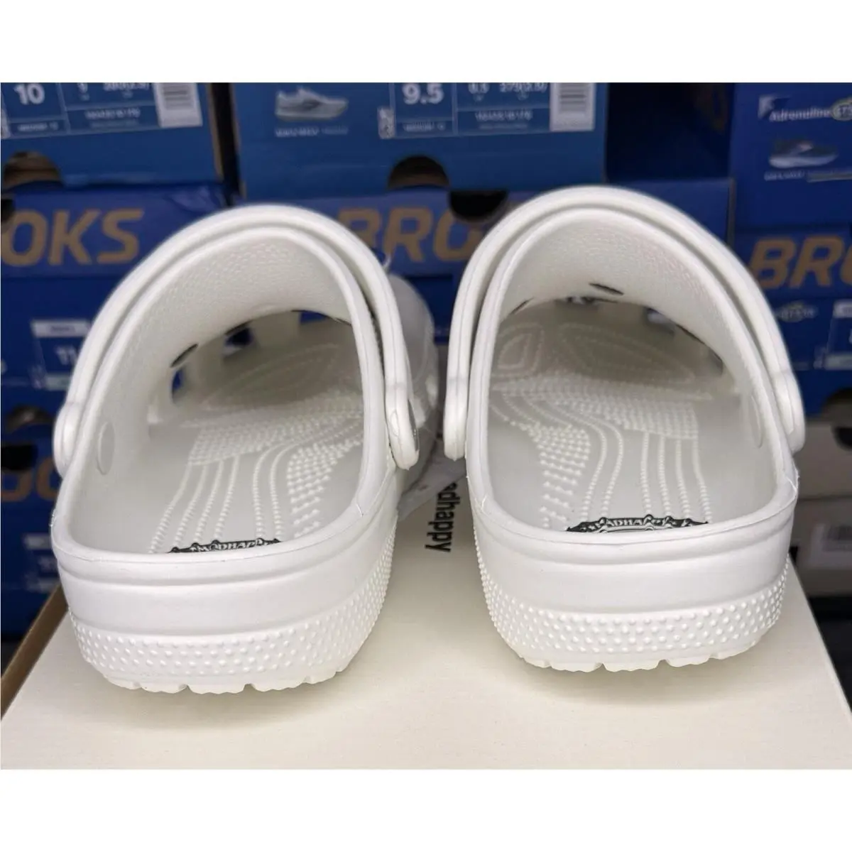 Crocs shoes - NA - White 4