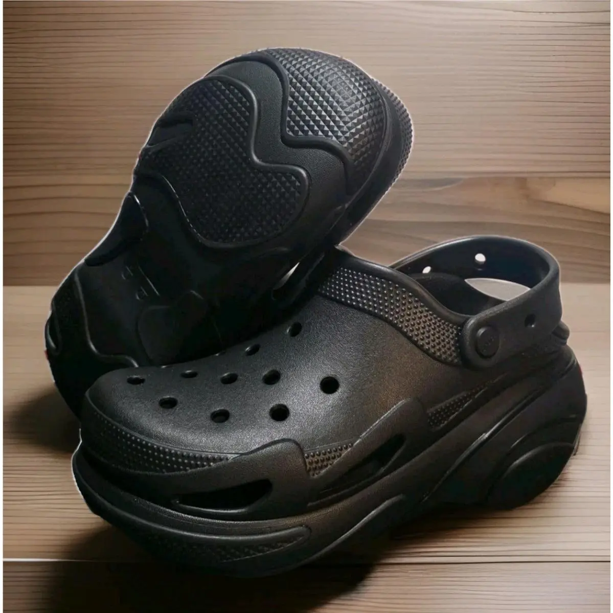 Crocs Bubble Crush Clog Triple Black Gum Women`s 8 Men’s 6 210061-0WC