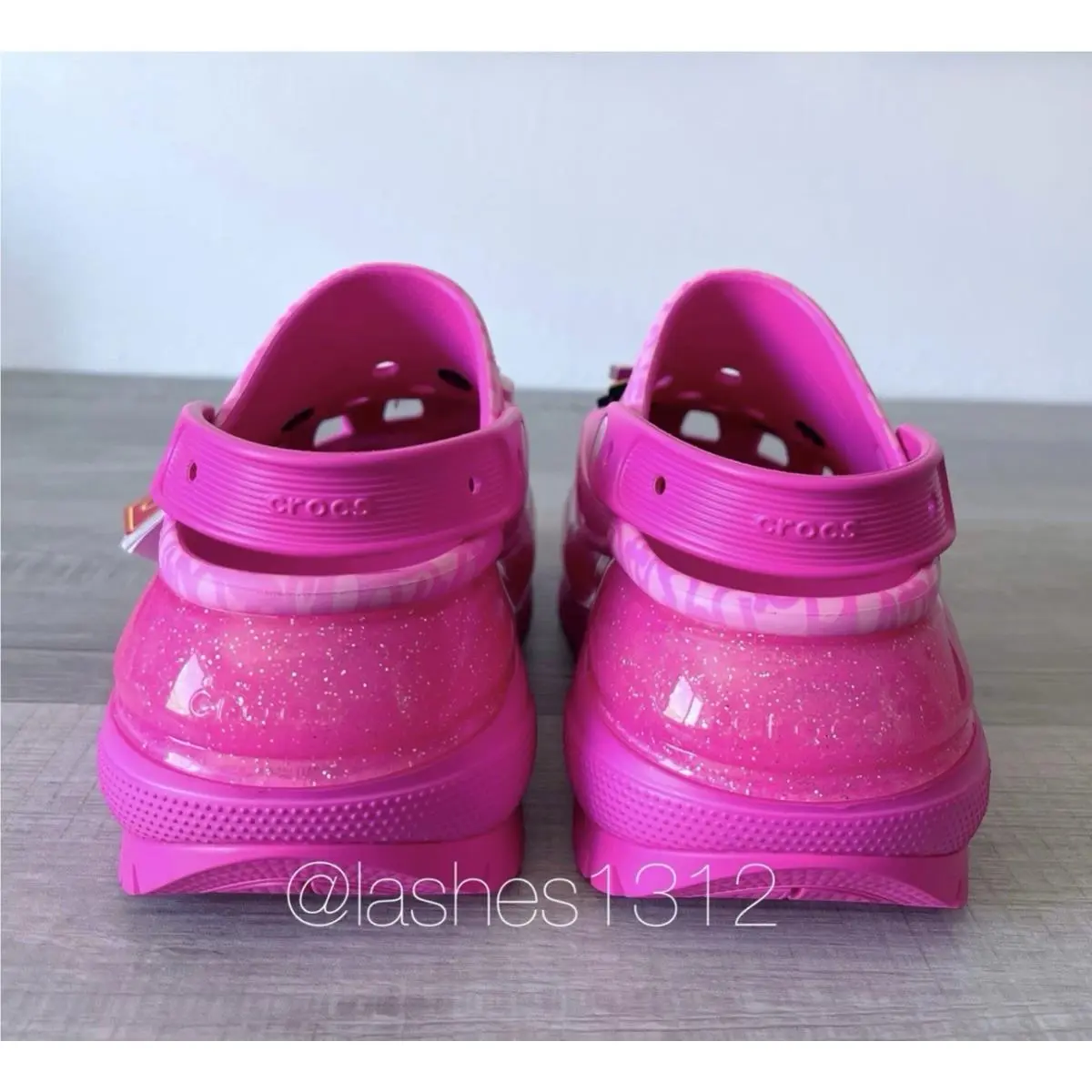 Crocs shoes - Pink 4