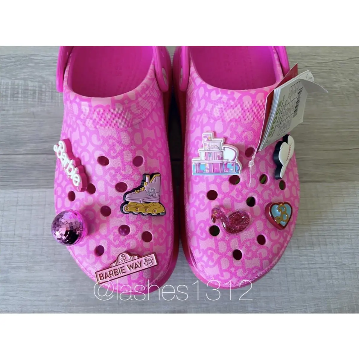 Crocs shoes - Pink 3