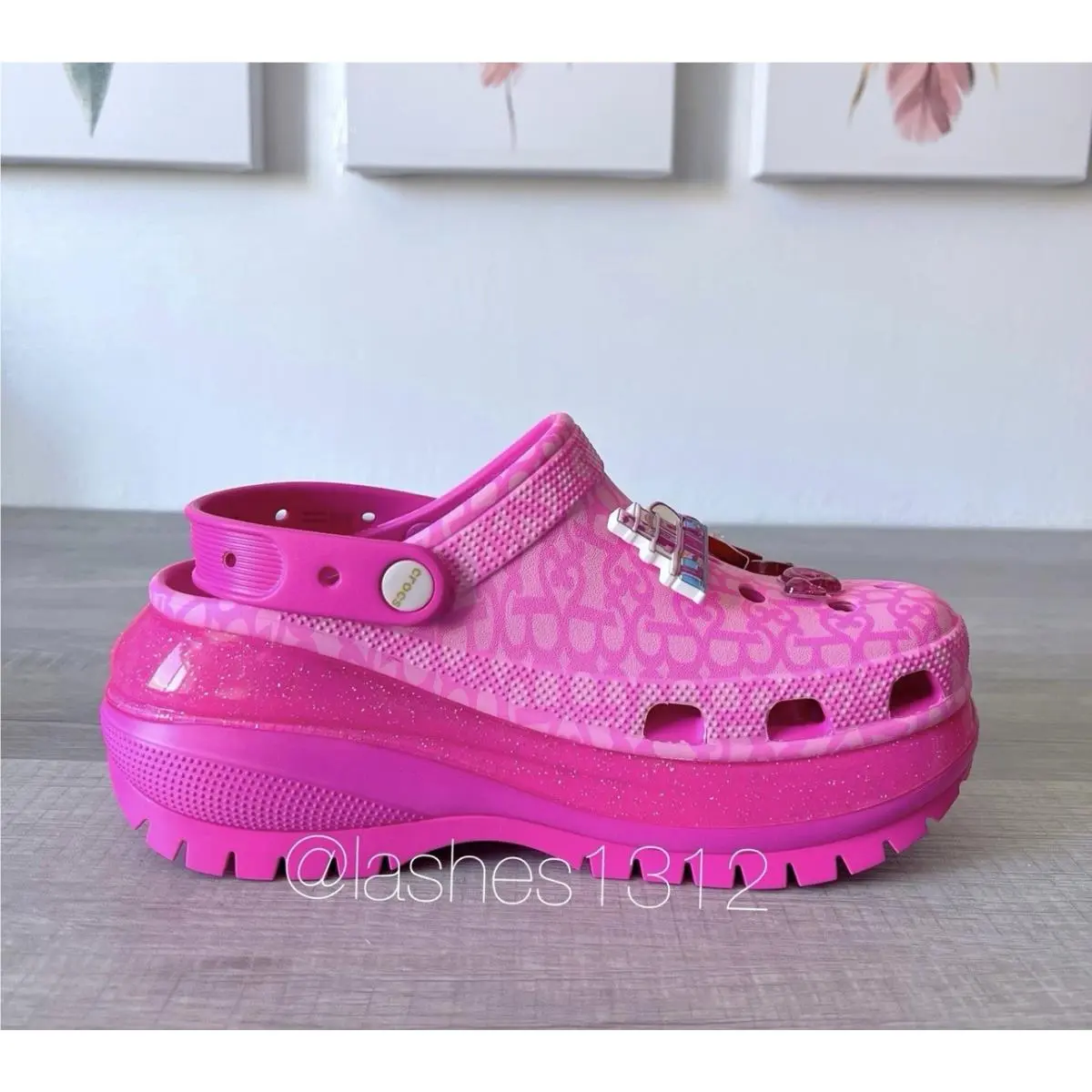 Crocs shoes - Pink 5
