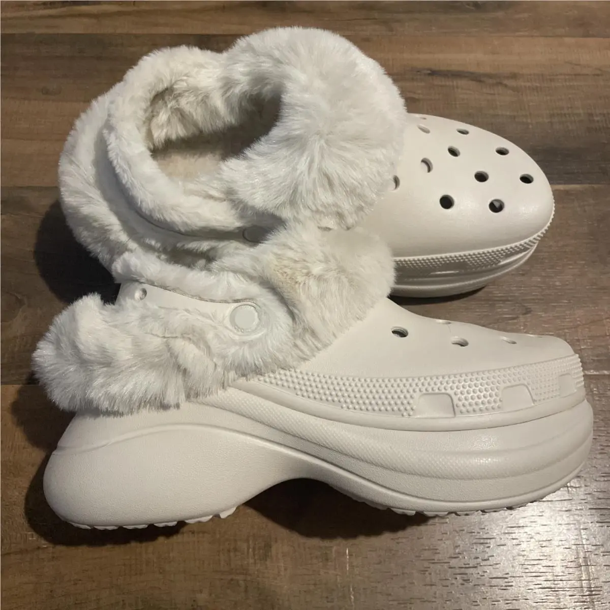 Crocs Bae Lined Clog Stucco Fur Platform Cozy Casual Chic Women’s Size 9