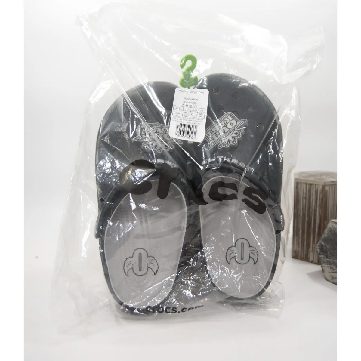 Crocs shoes - Black (UPC: 196265500161) 0