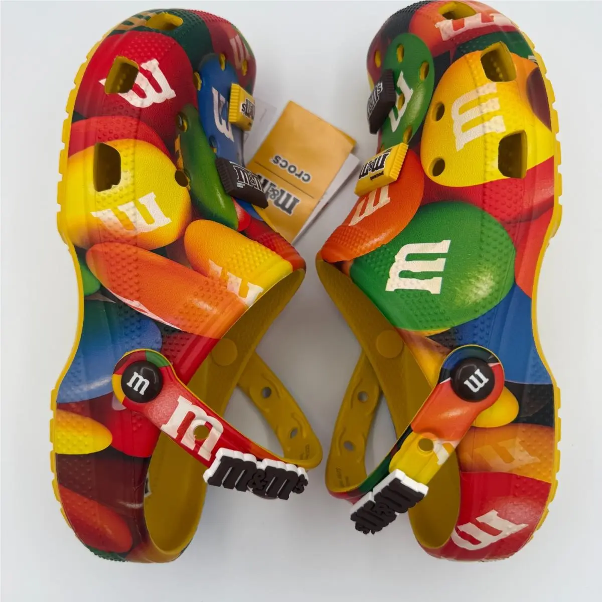 Crocs shoes - Crocs M & M Limited Edition - 211684-152 - Yellow 4