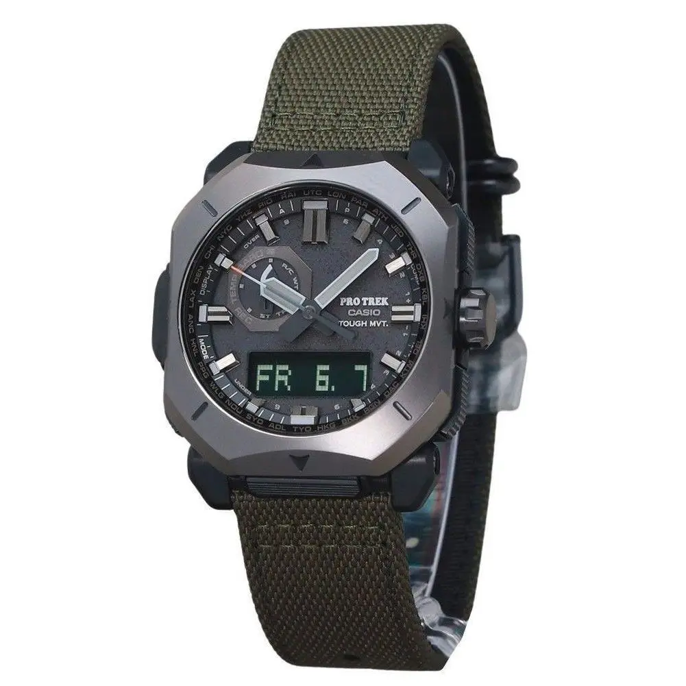 Casio Pro Trek Altimeter Thermometer Digital Compass PRW-6900YB-3 Mens Watch