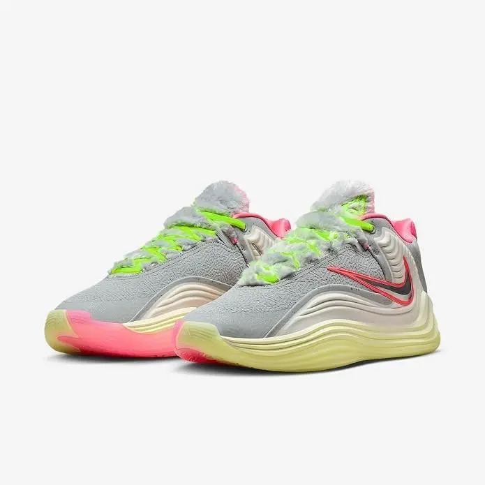 Nike shoes - IM5839001 - IM5839 001 - WOLF GREY METALLIC SILVER 2