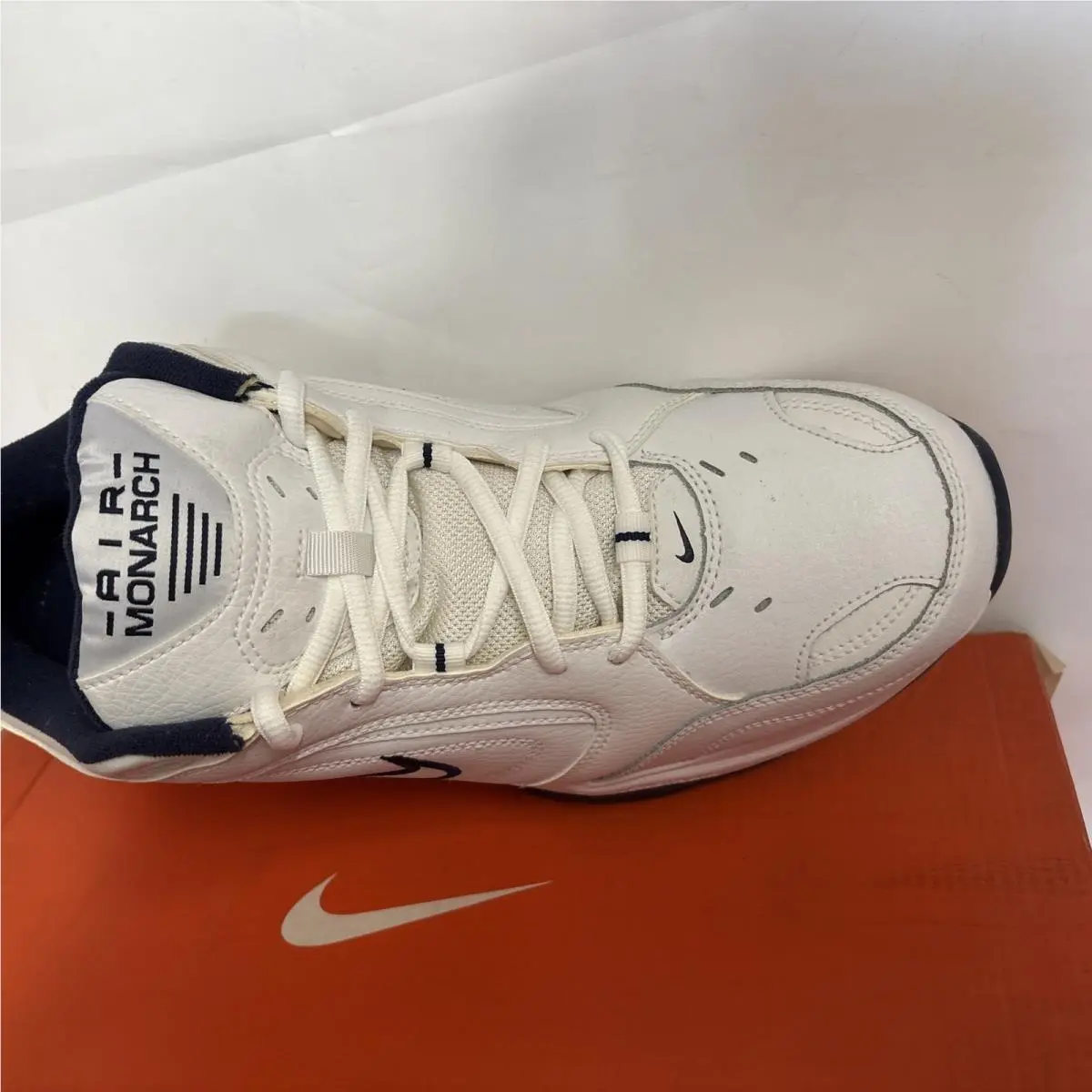 Nike shoes - Nike Air Monarch - Air Monarch - White 0