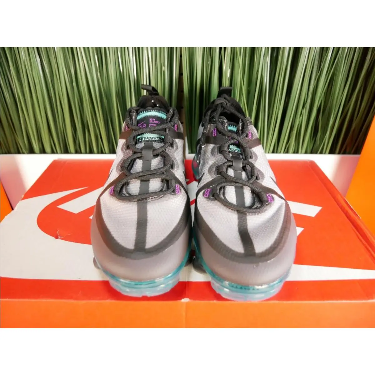Nike shoes - Nike Air VaporMax 2019 - Air VaporMax - Gray 3