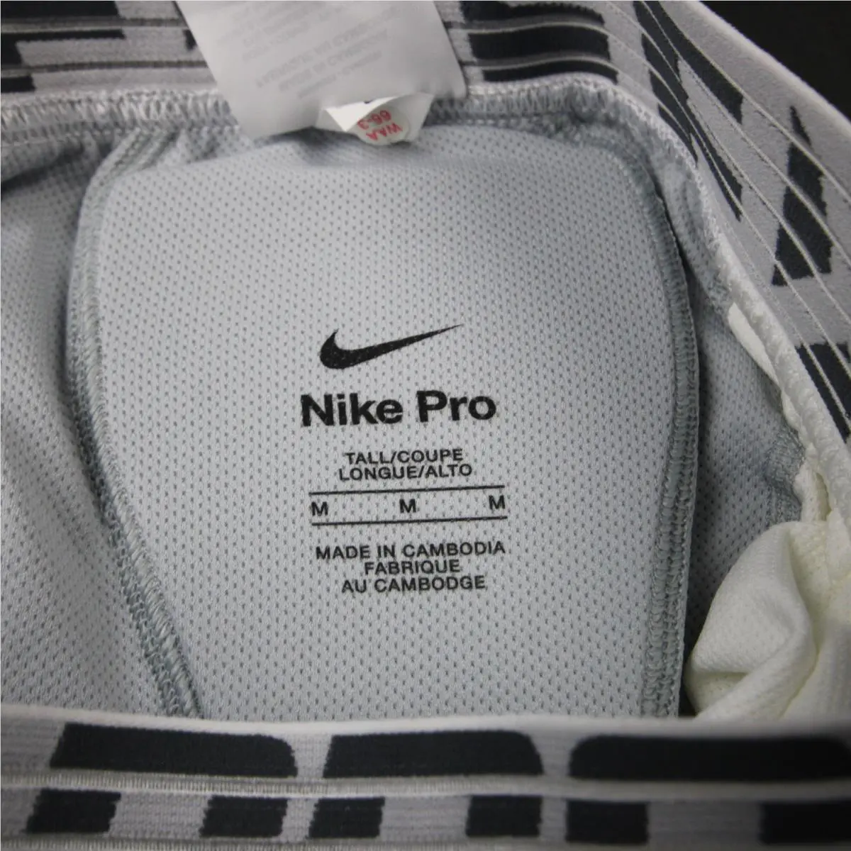 Nike clothing - White 4