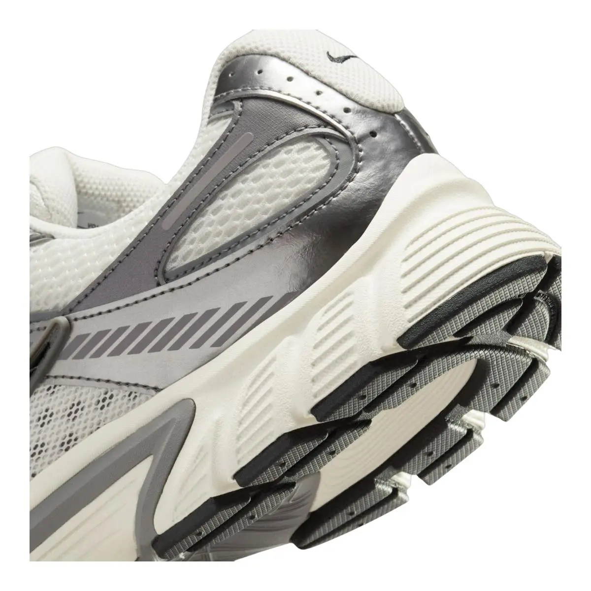 Nike shoes - Nike V5 Rnr - Rnr - White/Vast Grey/College Grey/Black (HJ5228) 30