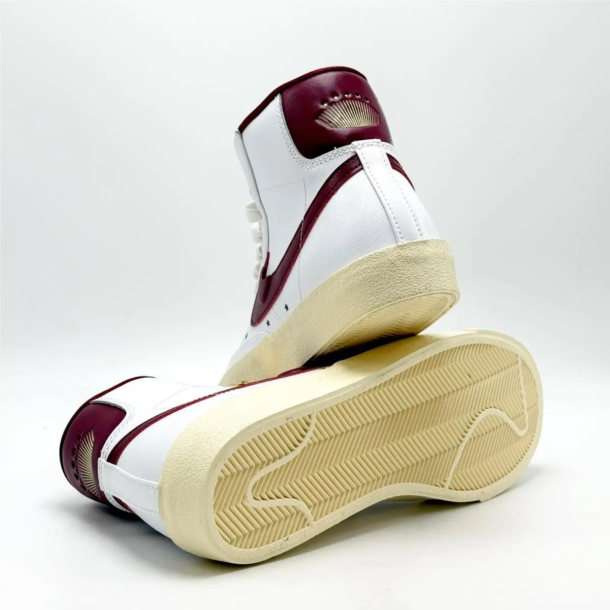 Nike shoes - Nike Blazer Mid - Blazer Mid - DV7003 100 - White 3