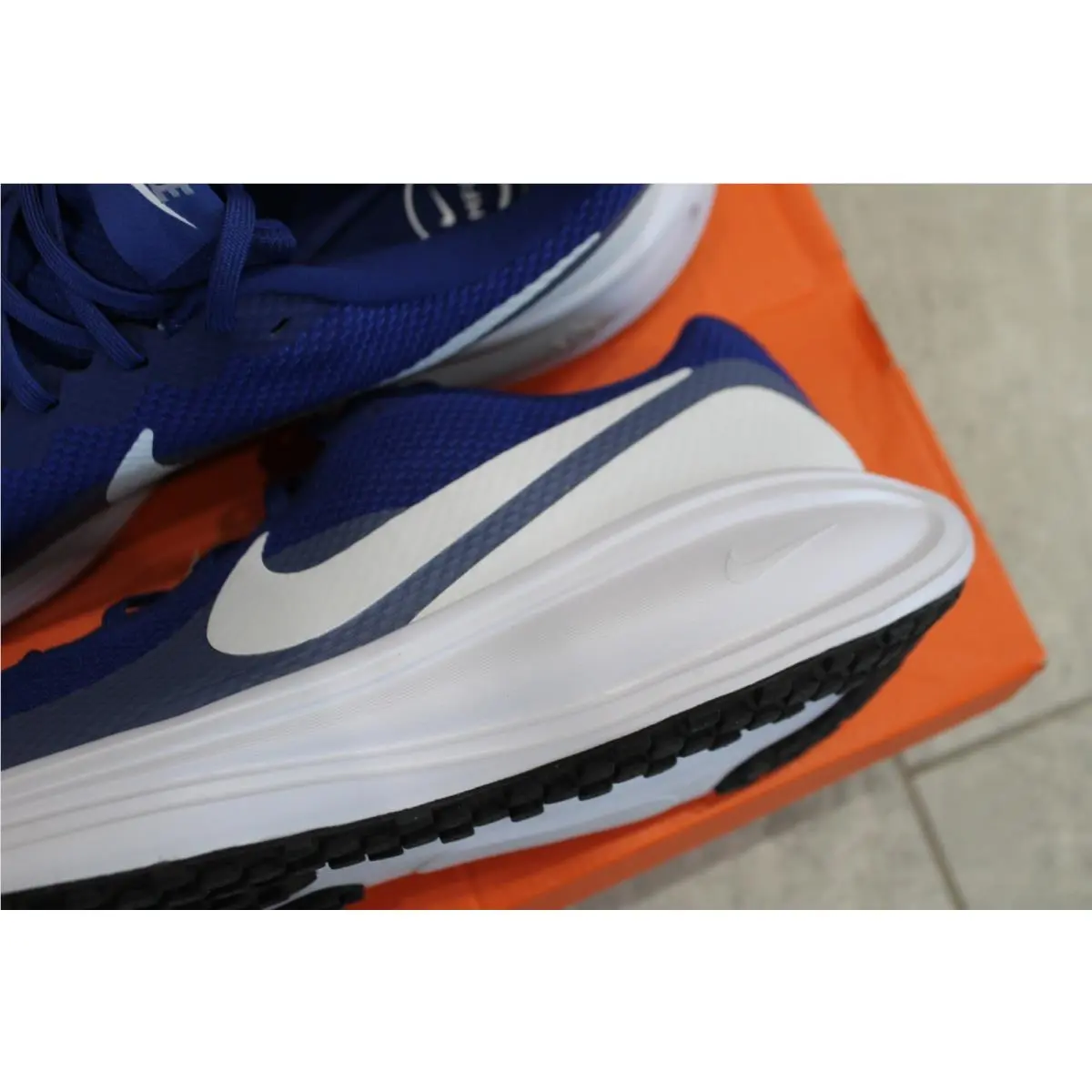 Nike shoes - Nike Revolution - Revolution - HJ9198 - Blue (UPC: 197862901146) 4