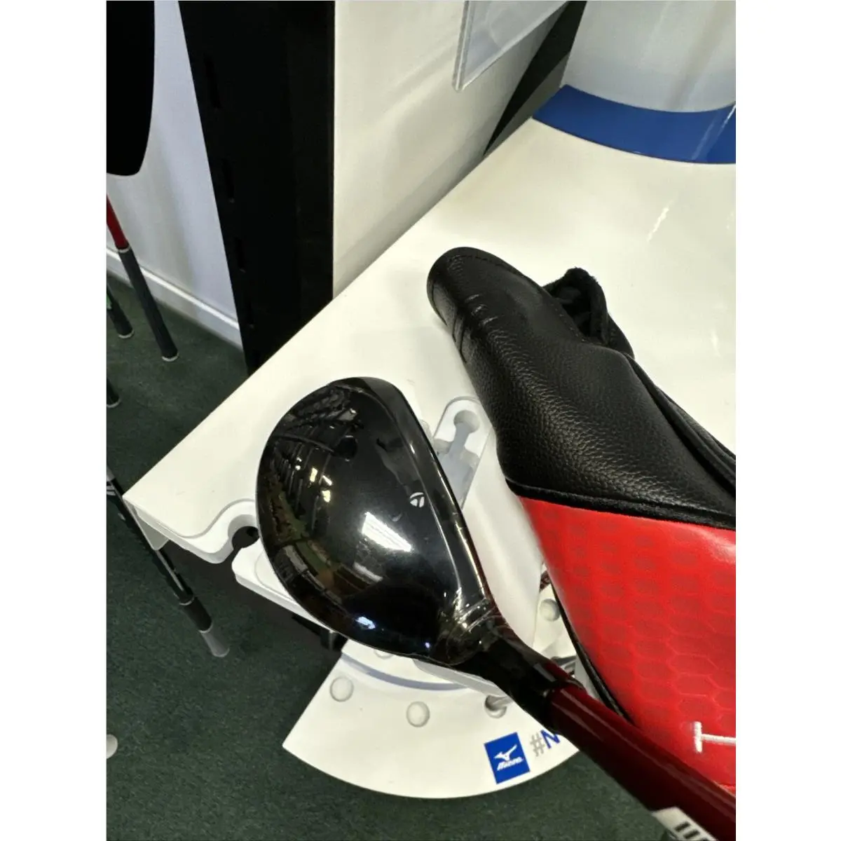 TaylorMade  - Fujikura Speeder NX Red 60 - Teal (UPC: 192371612514) 4