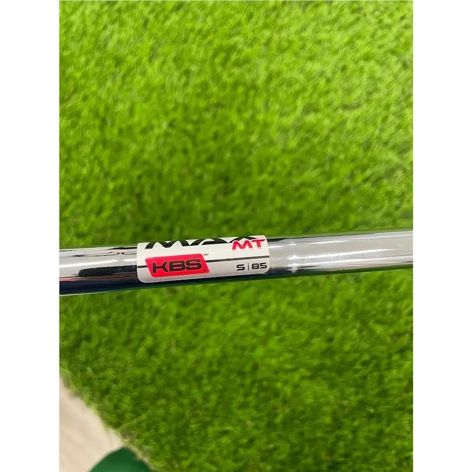 TaylorMade  2