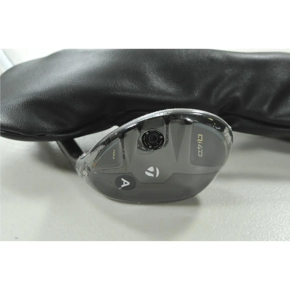 Taylormade Qi4D Max Rescue 6-30 Hybrid Senior Flex Right Reax Graphite 210770