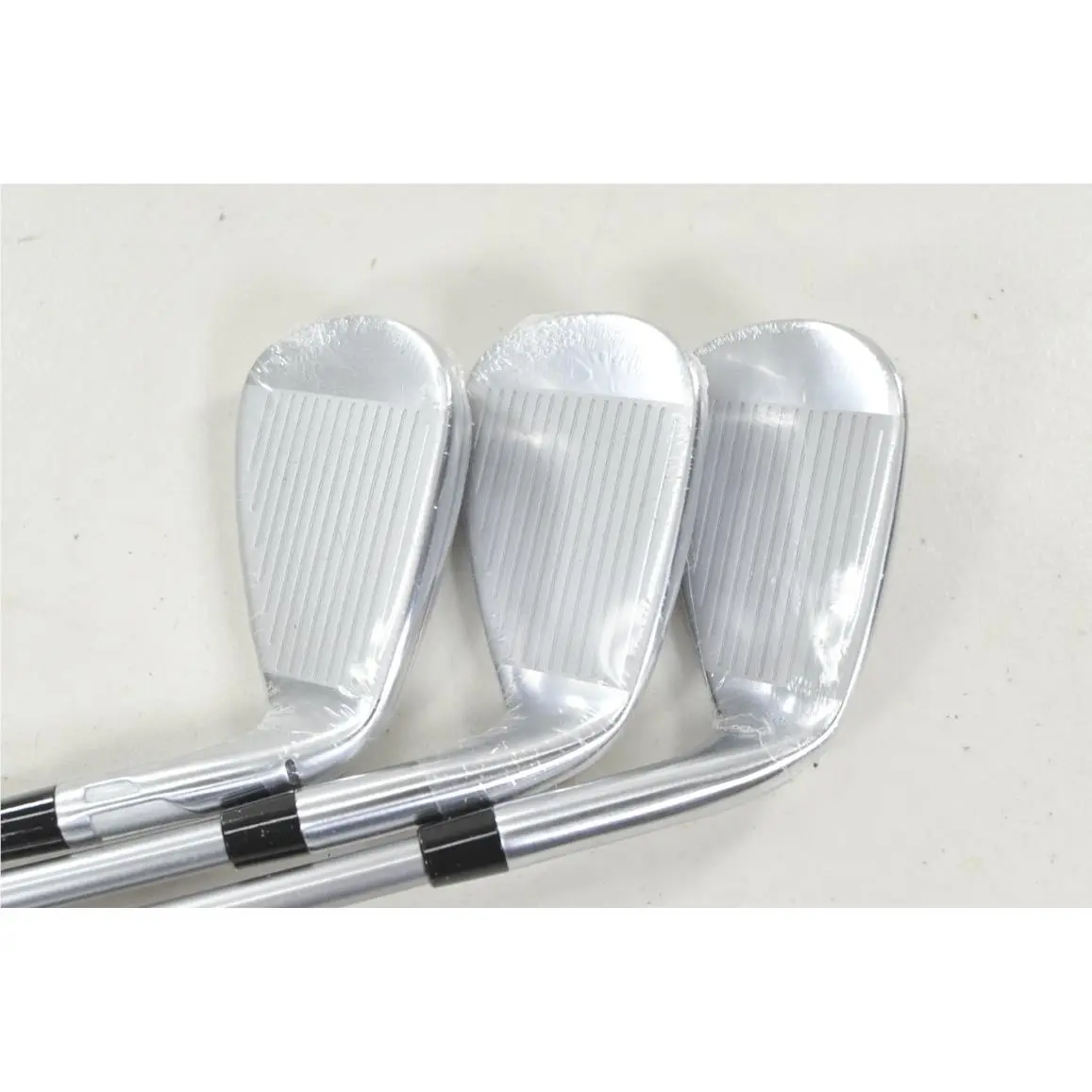 TaylorMade  - Qi HL 2