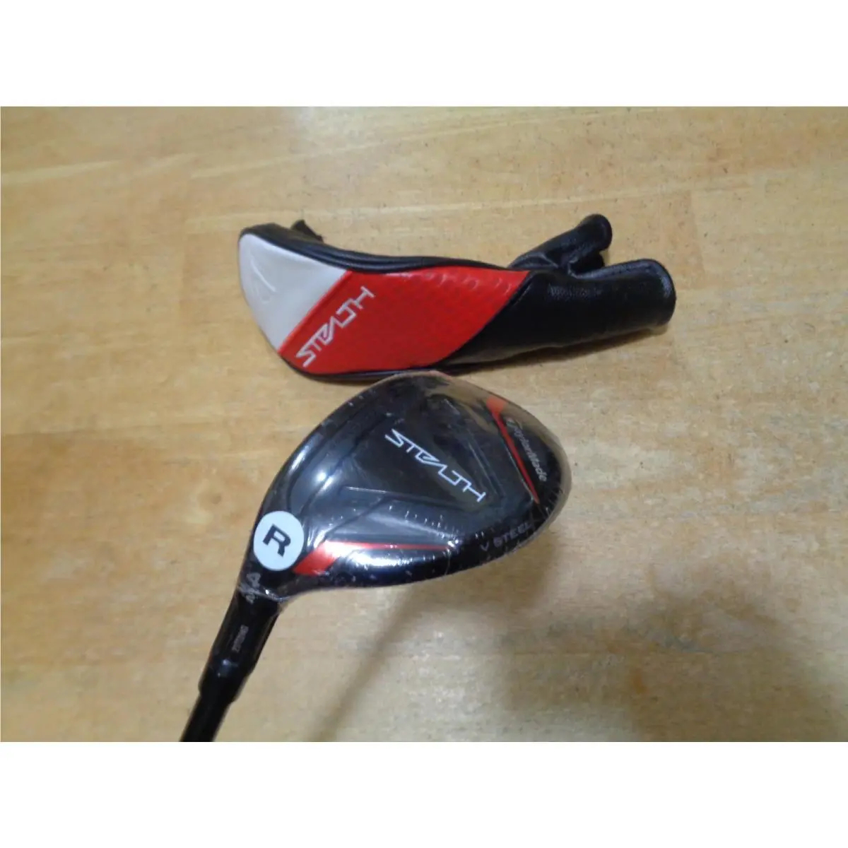 Left Hand Taylormade Stealth 4 Hybrid Wood 22 Hybrid LH Fujikura R-flex