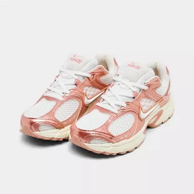 Nike V5 Rnr Women`s Casual Shoes IQ9426-133 Sail Rose Gold Sz 7