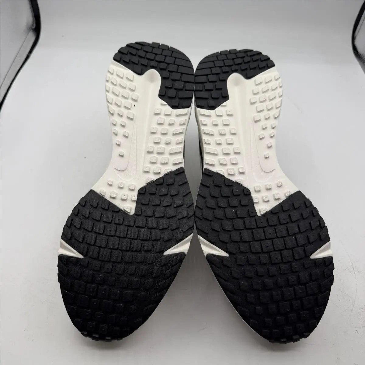 Nike shoes - Nike Run Defy - Run Defy - HM9594-007 - White 8