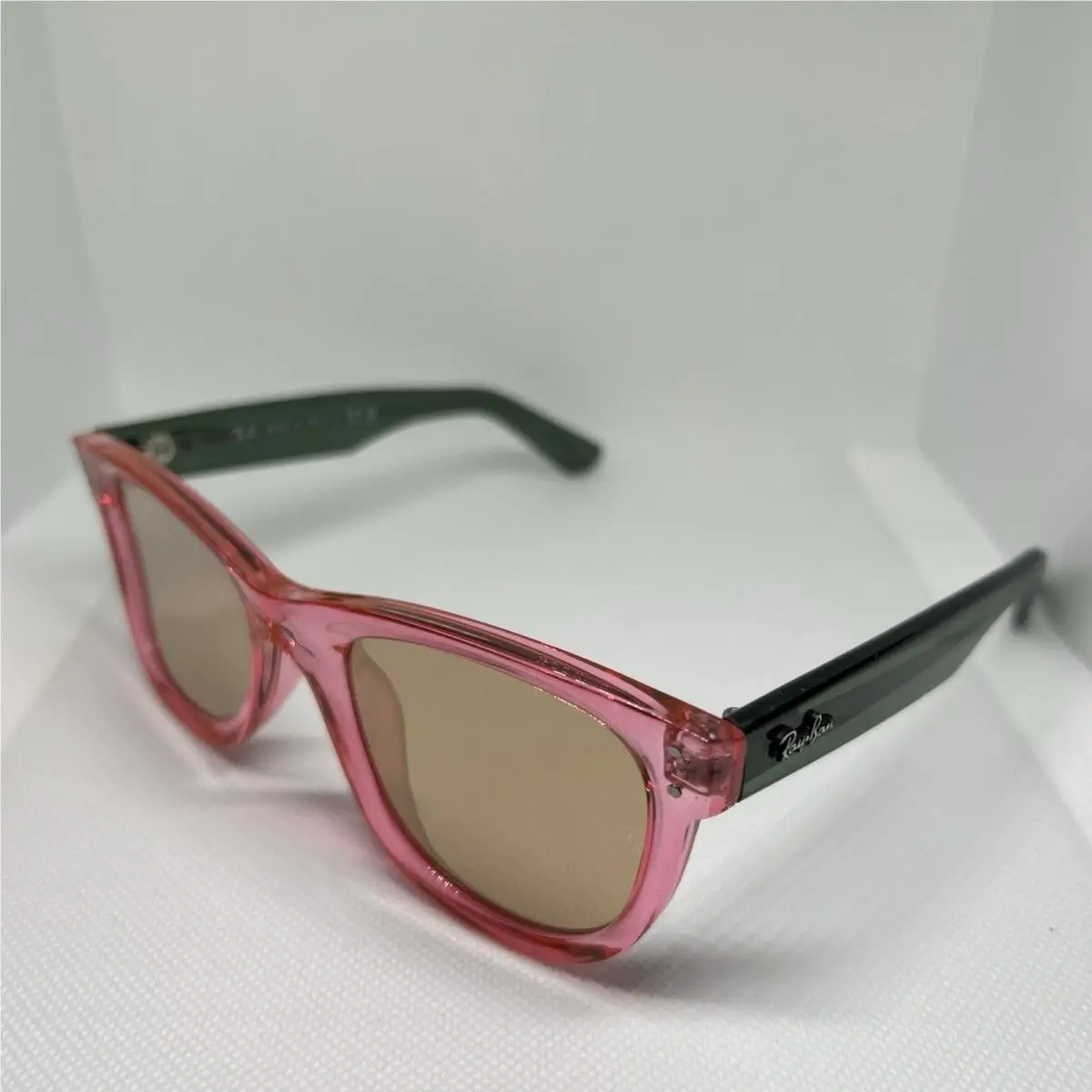 RB0502S-671320 Unisex Ray Ban Wayfarer Reverse Sunglasses