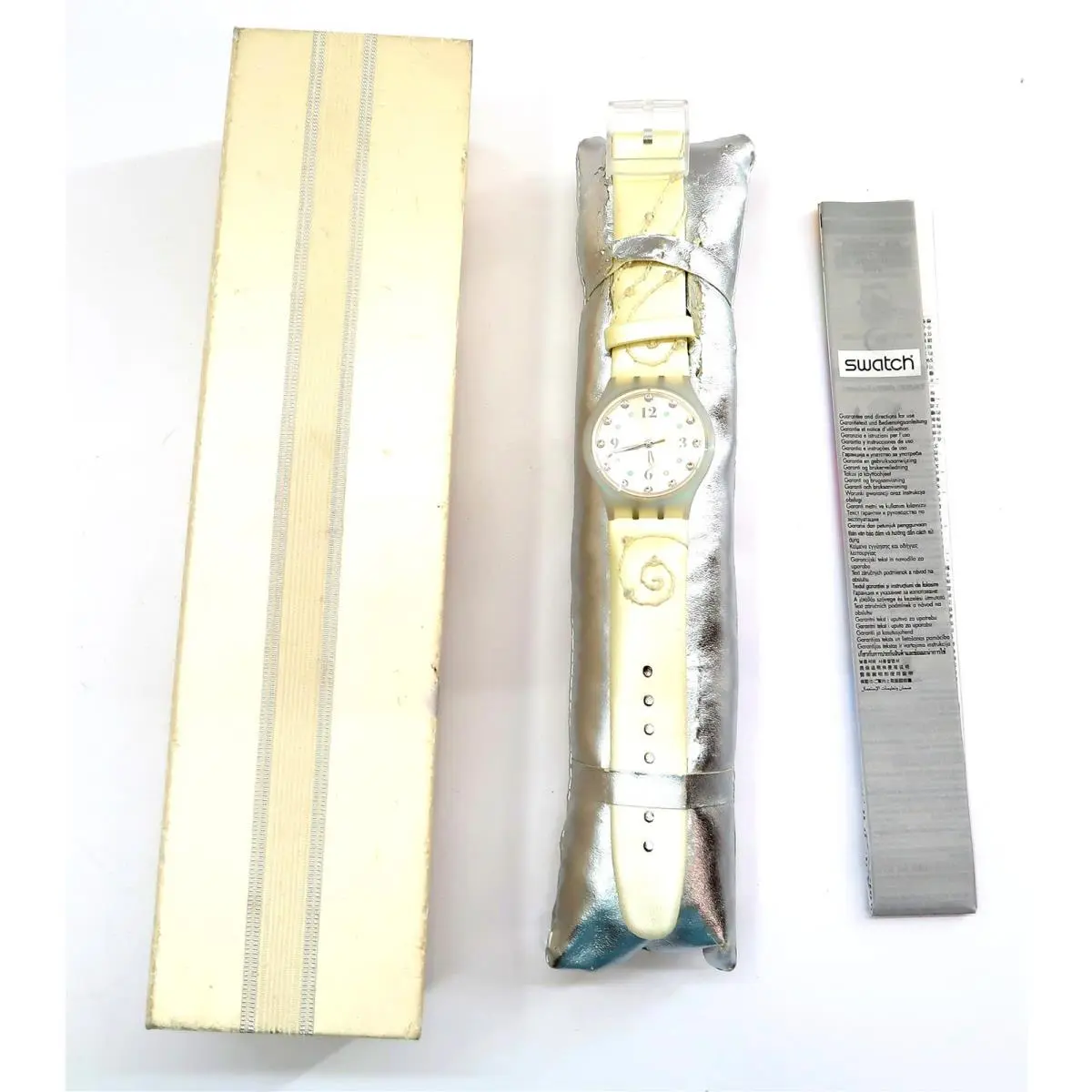 Swatch Watch White Feelings SUJW101 with Leather Case Papers 2008 Works