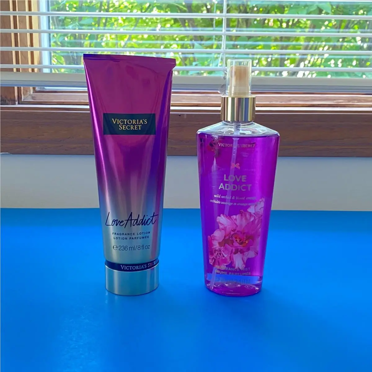 Victoria`s Secret Love Addict Fragrance Mist Fragrance Lotion Read