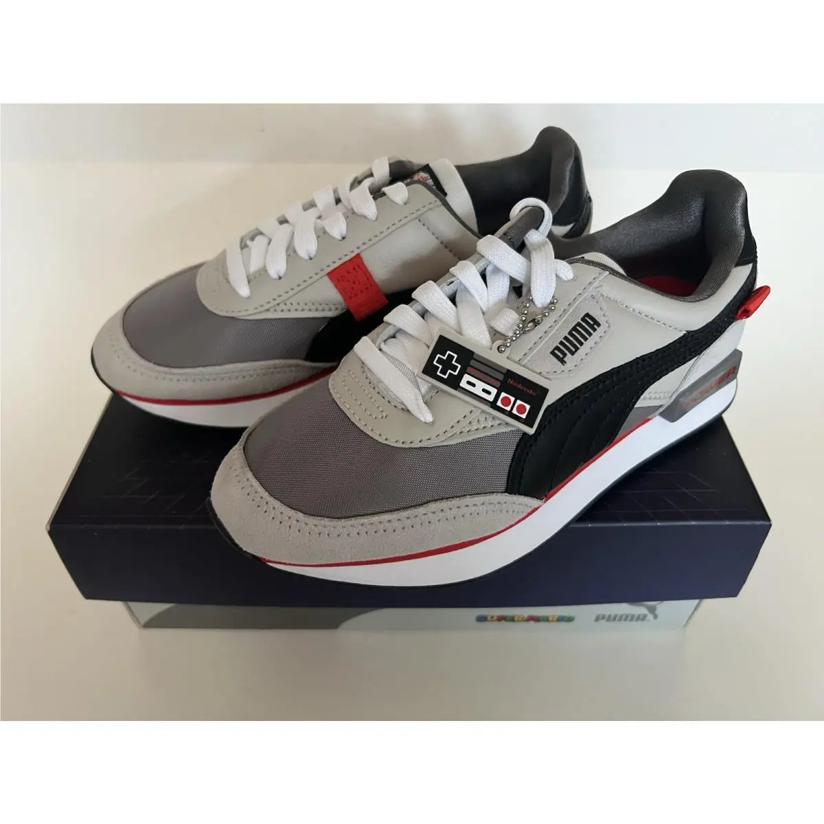 Nintendo Future Rider Nes Super Mario Junior Shoes Boys Size 4 C by Puma