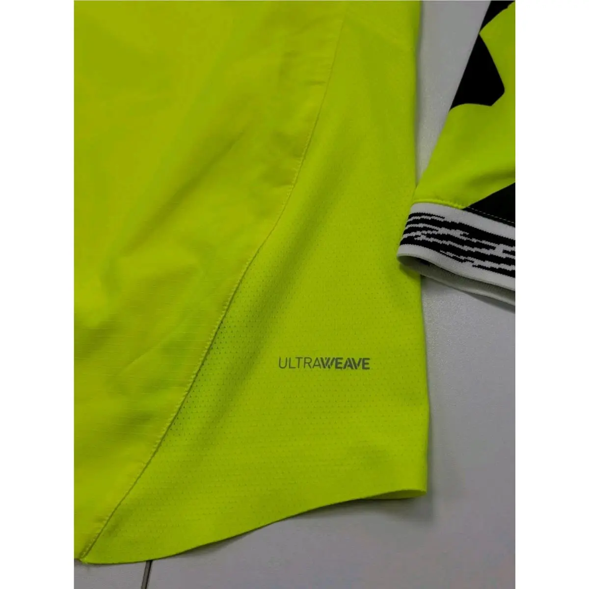 Puma clothing - Yellow 8