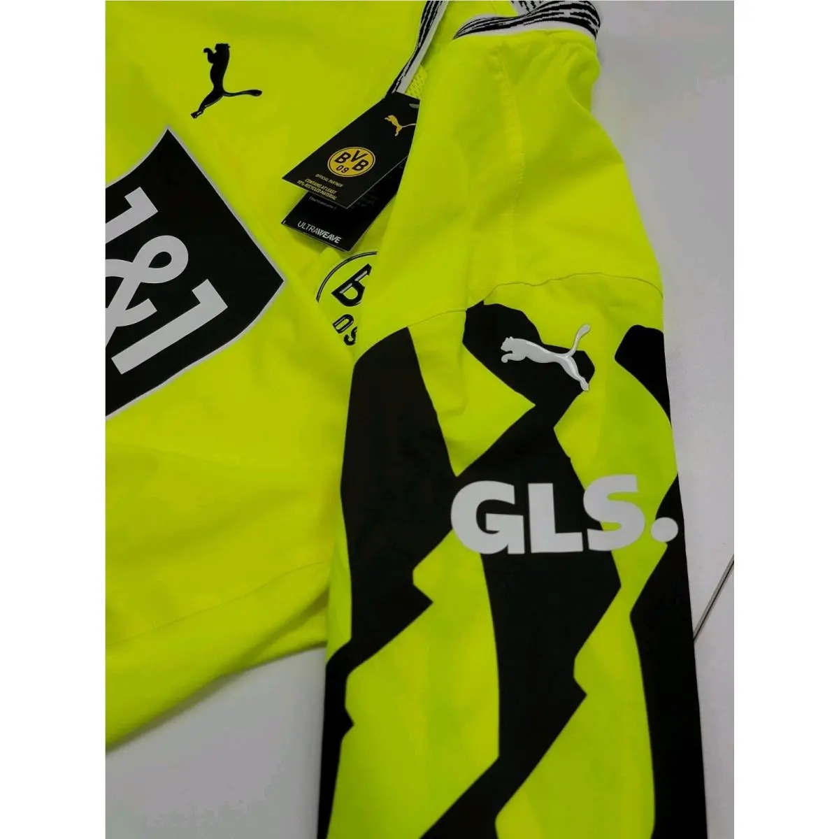Puma clothing - Yellow 6