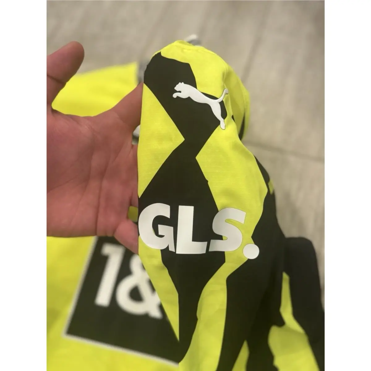 Puma clothing - Yellow 11