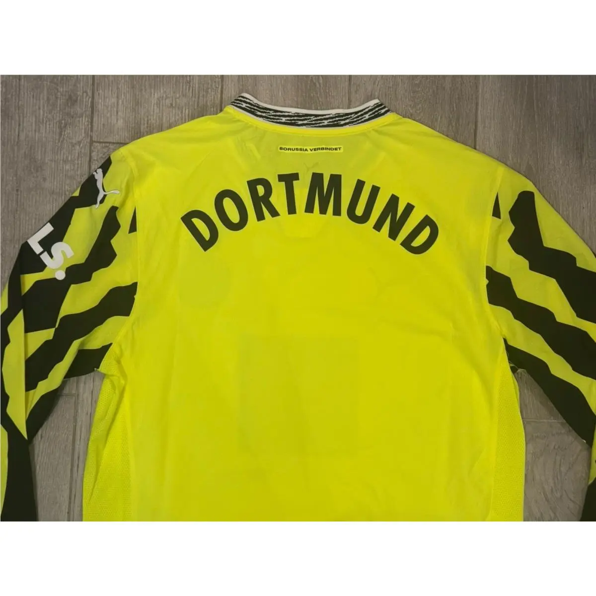 Puma clothing - Yellow 3