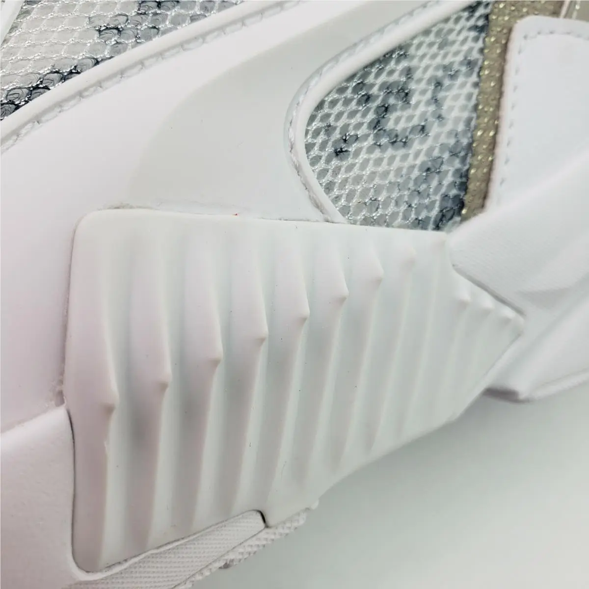 Puma shoes - PUMA Provoke XT Untamed - Provoke Untamed - 194432-01 - White 8