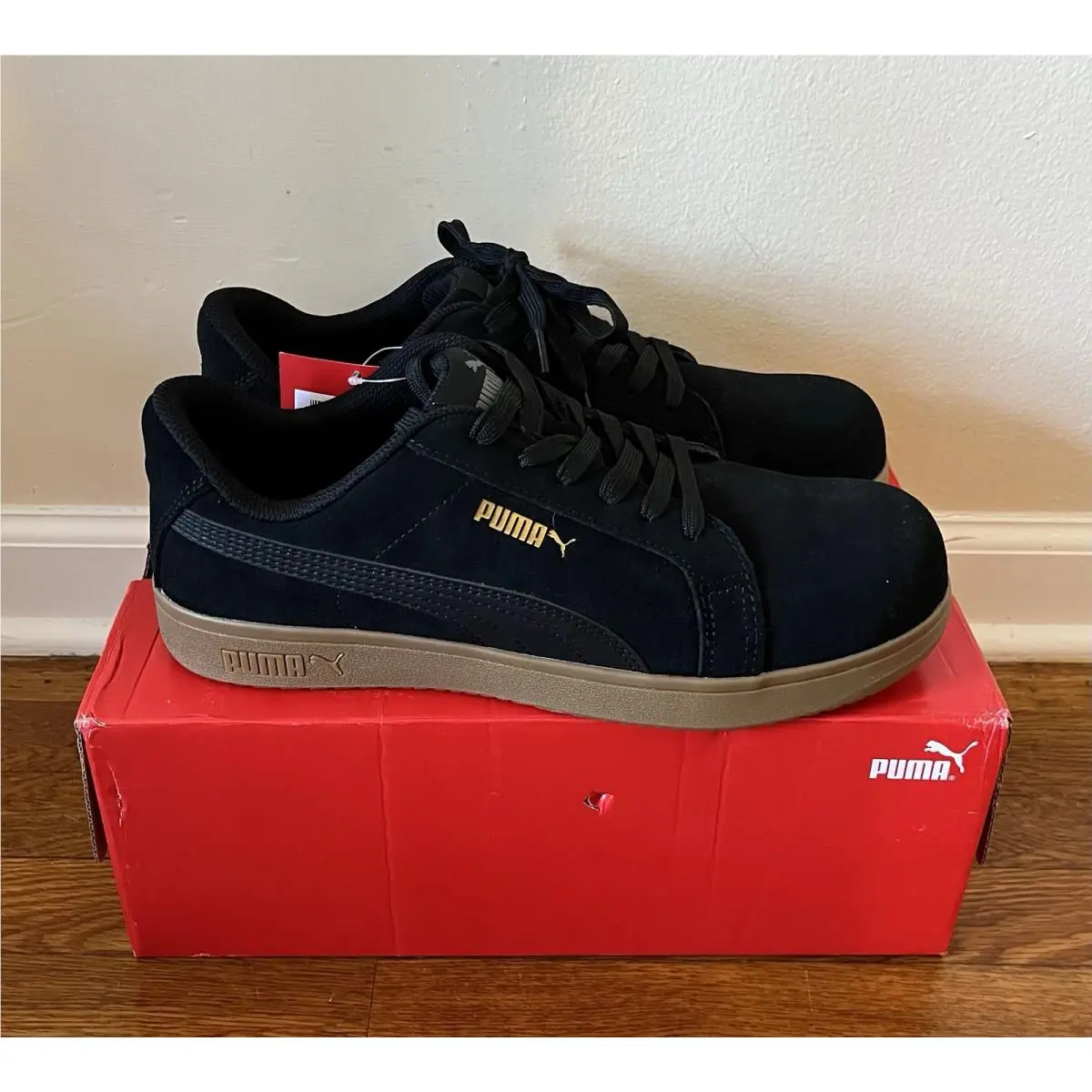 Safety Shoes Men`s Iconic Black Gum Low Suede Leather Size 11 by Puma