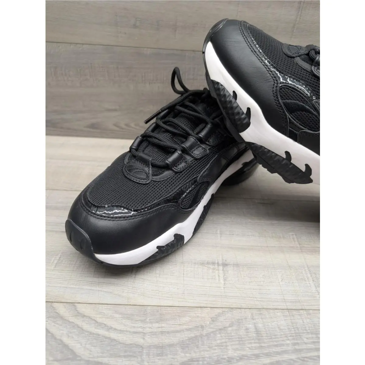 Puma shoes - PUMA Cell - Cell - 369701-01 - Black 1