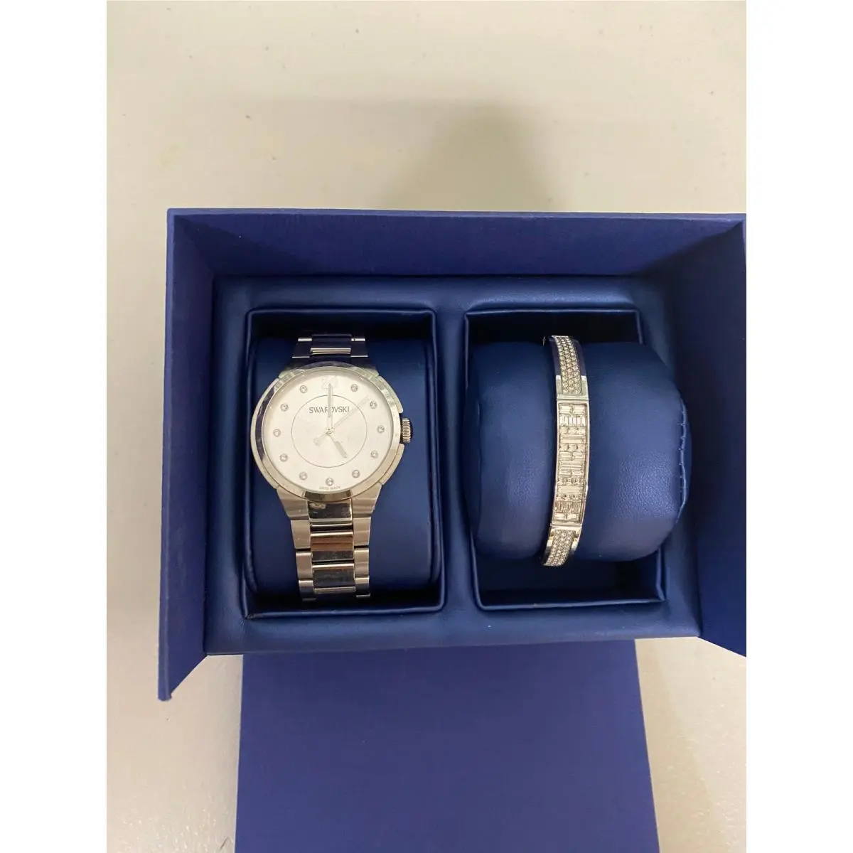 5223395 Octea Crystal Bangle Watch Gift Set by Swarovski