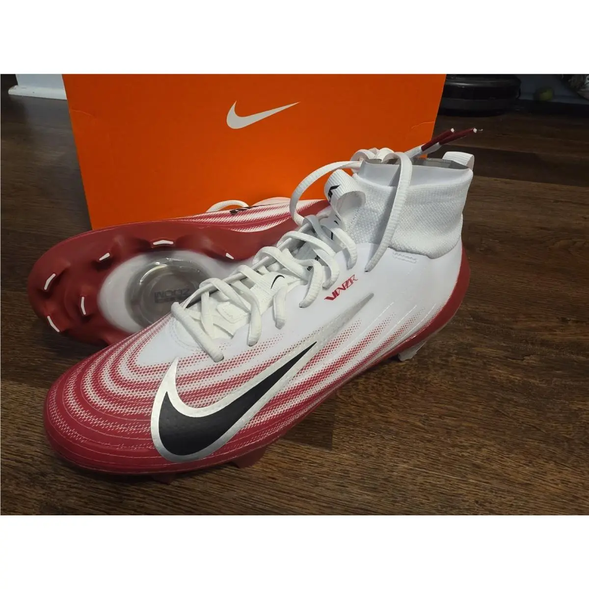 Size 9  Air Zoom Vapor Pro 1 Football Cleats HM8850-102 White Red by Nike
