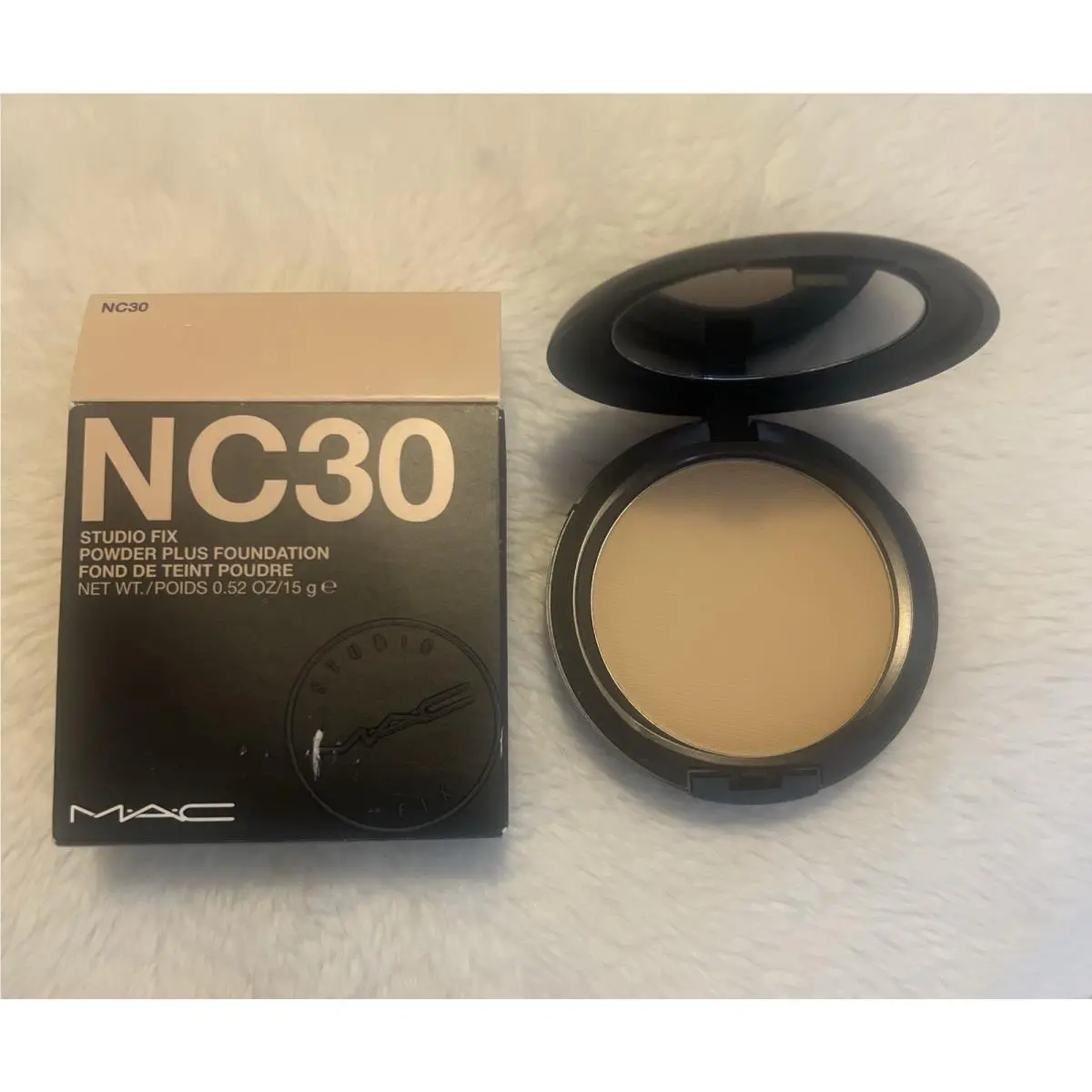 Mac Studio Fix Powder Plus Foundation NC30 / Old Formula .52oz 15 g