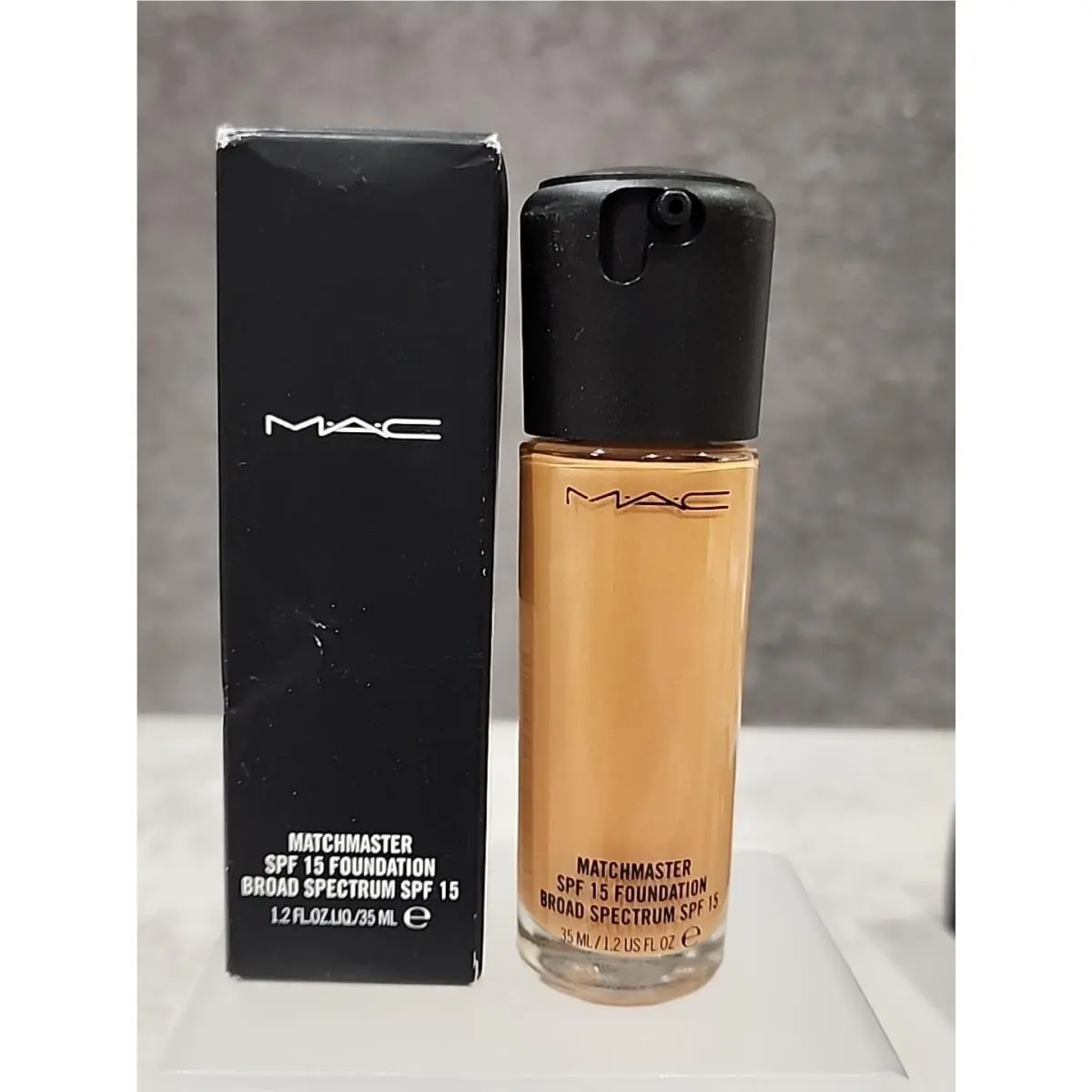 Mac Matchmaster SPF15 Foundation 6.0 Full Size 35mL / 1.2 Oz