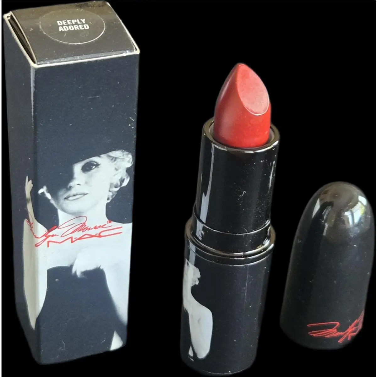 Mac Deeply Adored Lipstick Marilyn Monroe Collection
