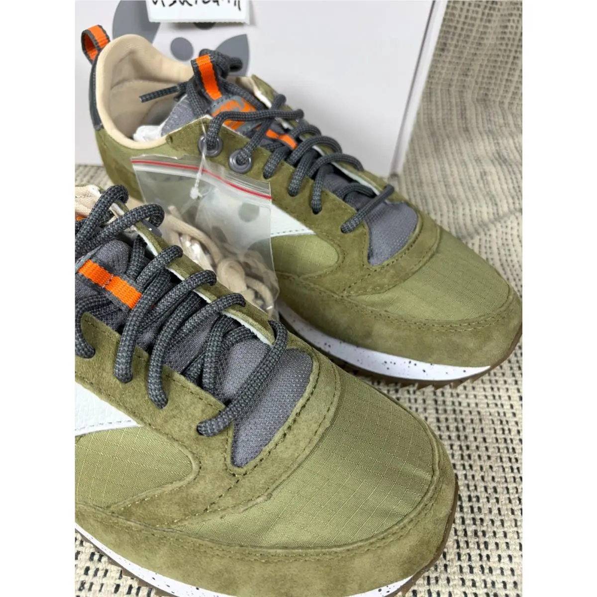 Saucony shoes - Saucony Jazz 81 Peak Premium - S70675-3 - Beige 7